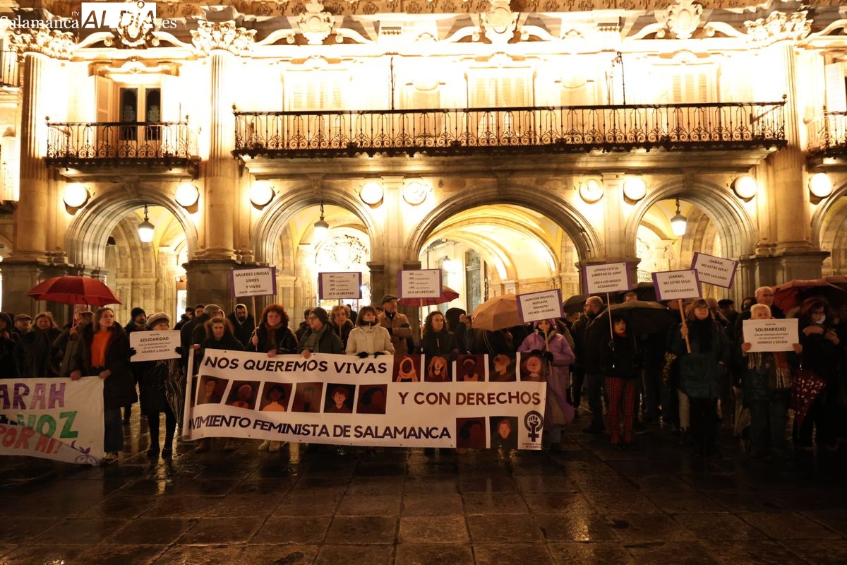 SArtvALDIA's tweet image. 🗣️ VÍDEO Y FOTOS | Sarah Santaolalla desafía al miedo y a la lluvia en Salamanca en un emotivo acto de apoyo contra el acoso @SarahPerezSanta 
👉 salamancartvaldia.es/noticia/2026-0…