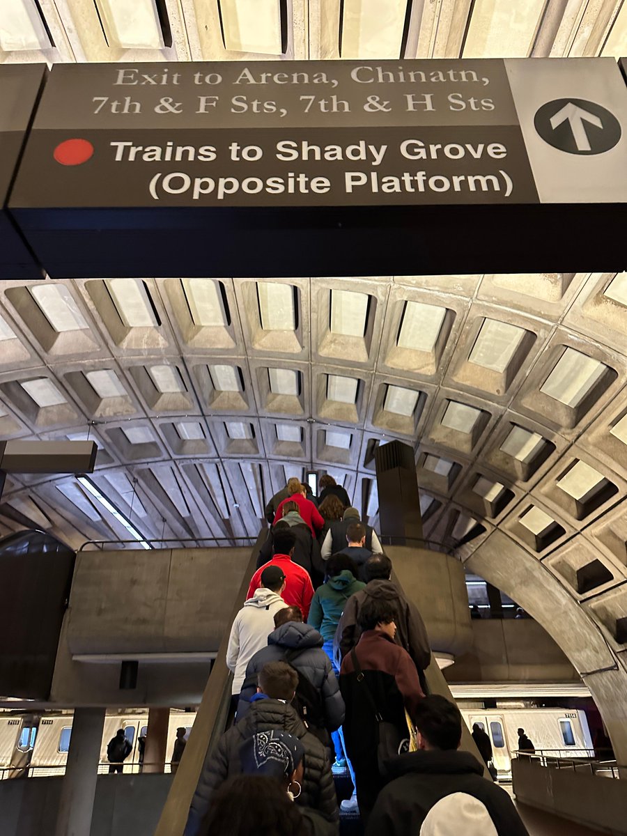 Metro Forward tweet media