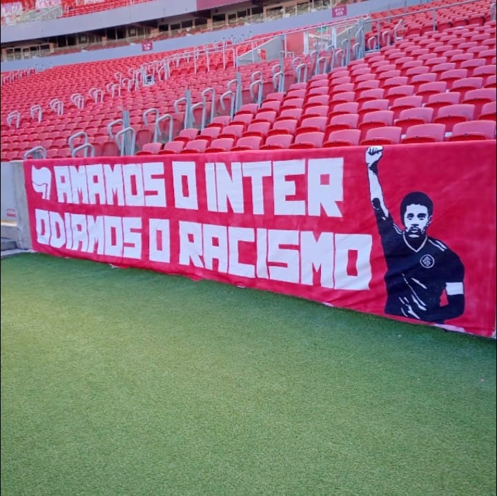 Antifa_Ultras tweet media