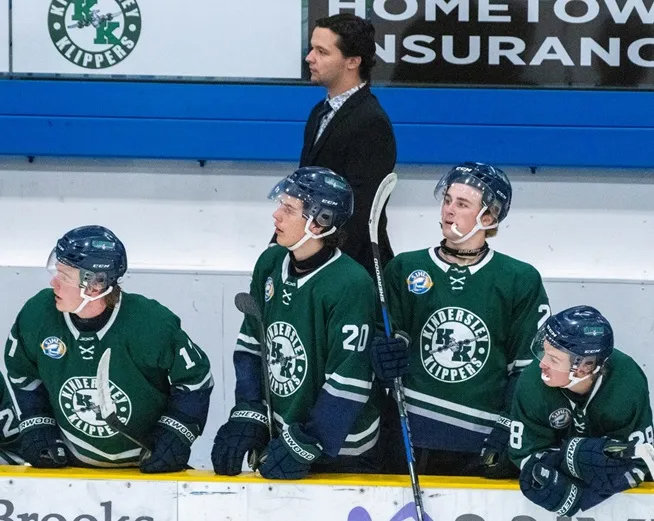 🪧#SJHLNEWS | Kindersley Klippers head coach Kyle Schneider has been named to the coaching staff for Team Saskatchewan’s U16 boys team at the 2027 Canada Winter Games in Quebec.

The Prince Albert, SK native also coached Sask at the 2025 WHL Cup.

Photo credit to Doug Klassen.