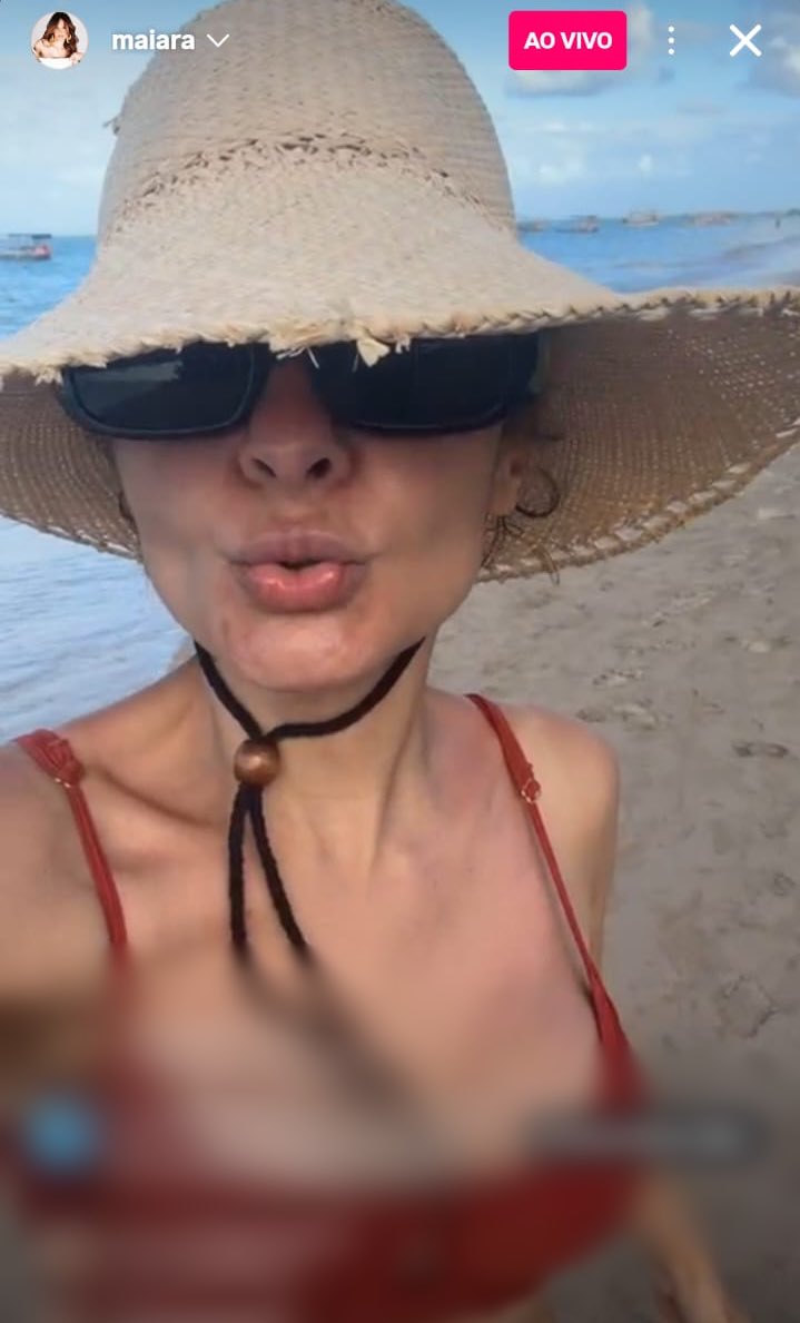 favxnimri's tweet photo. Maiara vc ganhou o PRÊMIO ! 
Fez a live mais curta do mundo 🥇 https://t.co/aIMcWGiyMl