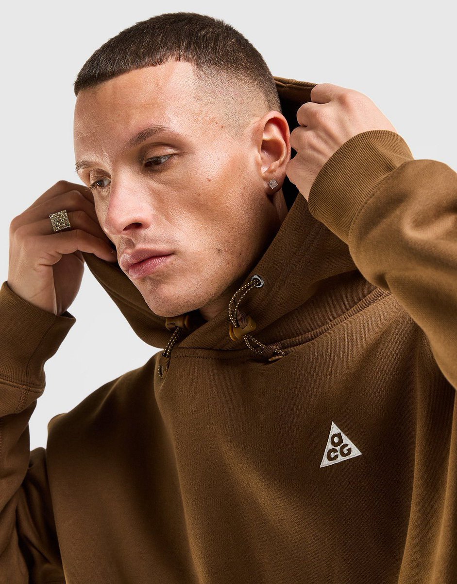 StreetFinderrr's tweet photo. Un pull bien quali, ce pull Nike ACG qui passe de 115€ à 75€ (-35%) ! ⛰️

Dispo dans toutes les tailles ! 📏

👉 https://t.co/f6RbTSprU7

#Nike #ACG https://t.co/OHNaVzVopz