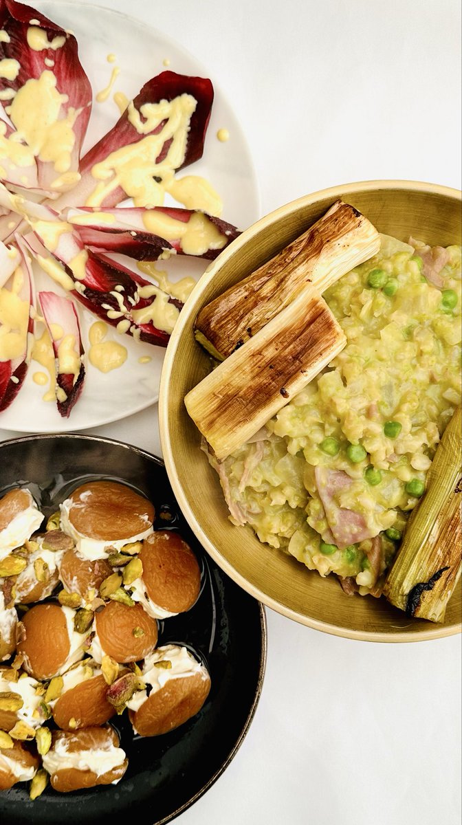 CookTweetRepeat's tweet photo. Tarted-Up Homey Dinner for 6 (for 2):
Chicory and Mustard Salad
Pea Orzotto and Roasted Leeks
Poached Pistachio-Sprinkled Apricots with Crème Fraîche
#CookTheBook #HowToEat https://t.co/LO97ZnMTqs