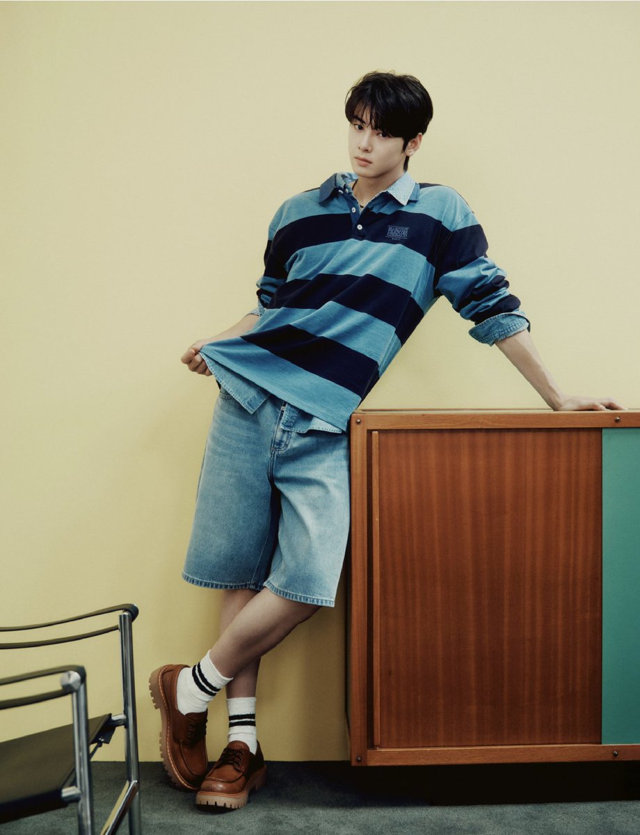 CEWProjects's tweet photo. 26.01.23 [CHA EUNWOO x Marithe]

CHA EUNWOO
for Marithé François Girbaud
2026 Spring Campaign

“Within Spring”

A serene moment of quiet anticipation.
Within the sculptural space, Cha Eunwoo stands, waiting for a new season, in Marithé François Girbaud's 2026 Spring Collection.

Please remember to share 👇
🔗
https://t.co/jLxuxHjEMx

#CHAEUNWOO #차은우 
#마리떼프랑소와저버
#MARITHEFRANCOISGIRBAUD
@CHAEUNWOO_offcl