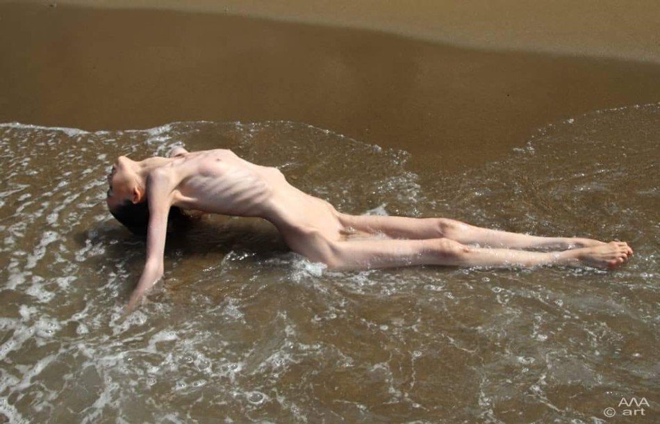 BroadDayLight tweet media