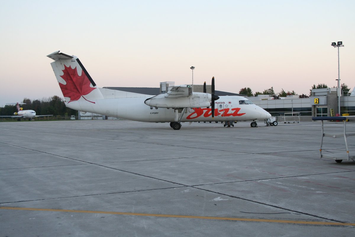 London International Airport tweet media