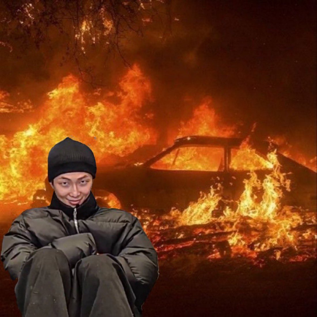 sgtcurrypants's tweet photo. Love the fact interpark denied me access thinking I’m a bot but like a billion Chinese resellers is fine https://t.co/hzxTdXjzTF