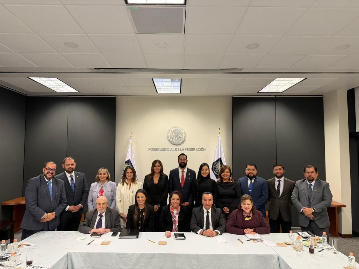 El día de ayer, después del Primer Informe del Tribunal de Disciplina Judicial, se llevó a cabo una reunión de trabajo con las y los Magistrados Presidentes de algunos Tribunales de Disciplina locales. ⚖️ #TDJ