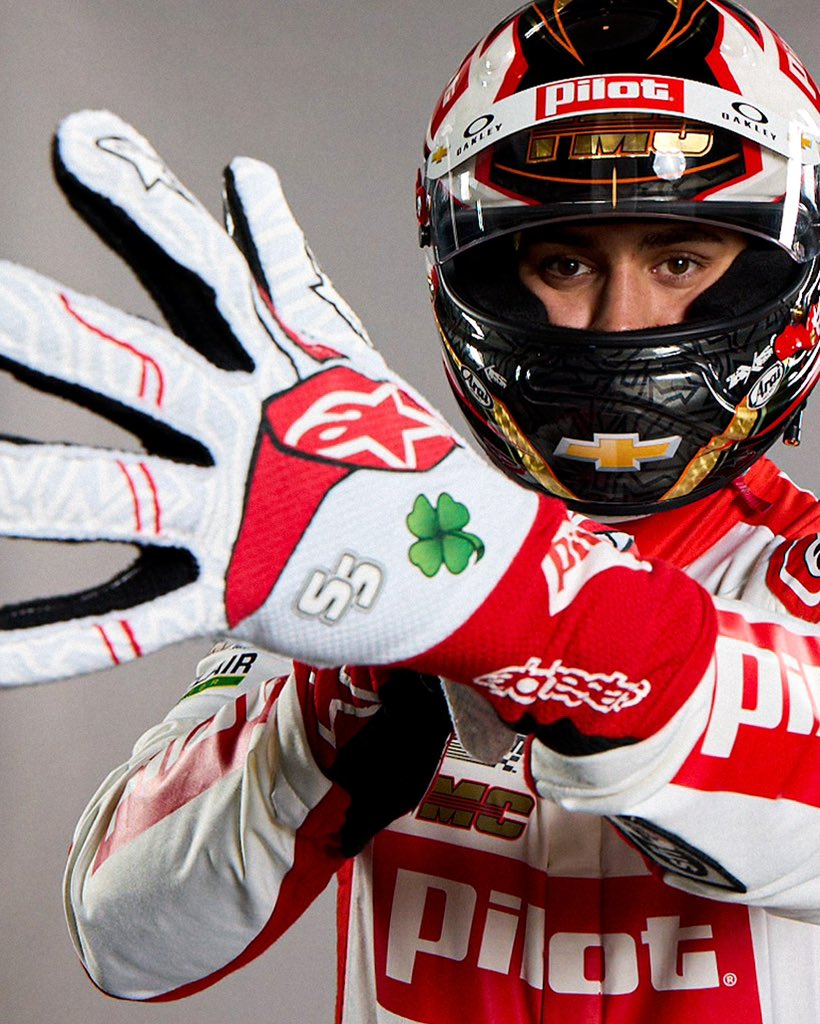 TheCW_Sports's tweet image. The season is almost here!