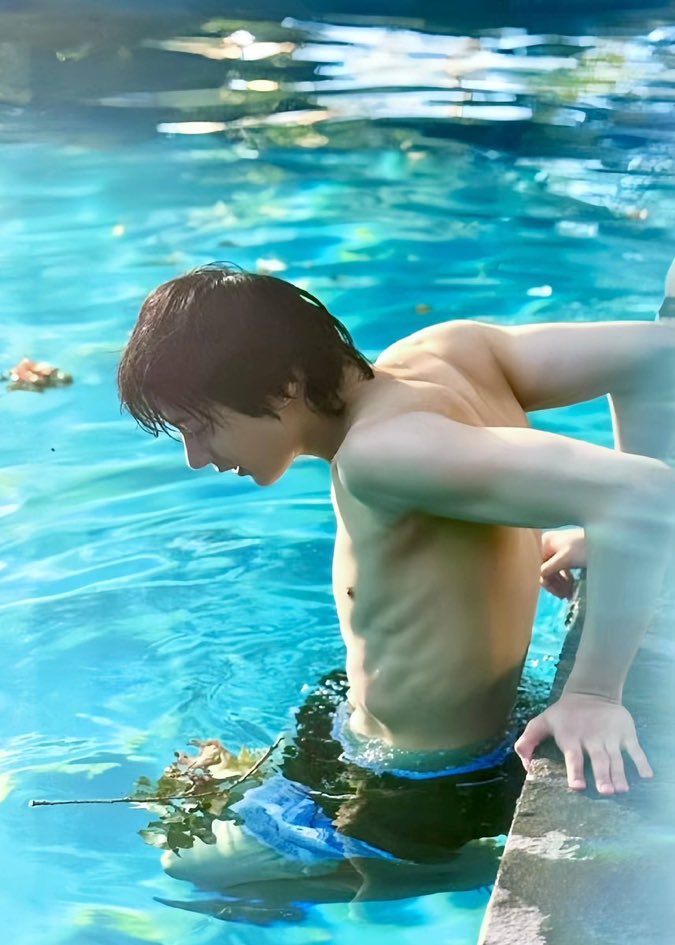 anton pits tweet media