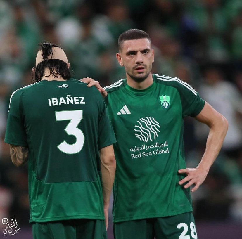 حُسام tweet media