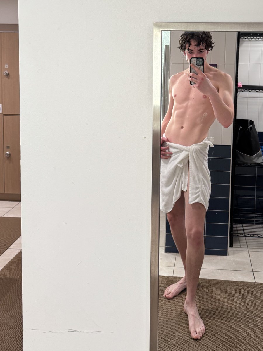 mid day workouts have given me a new love for the gym 😇