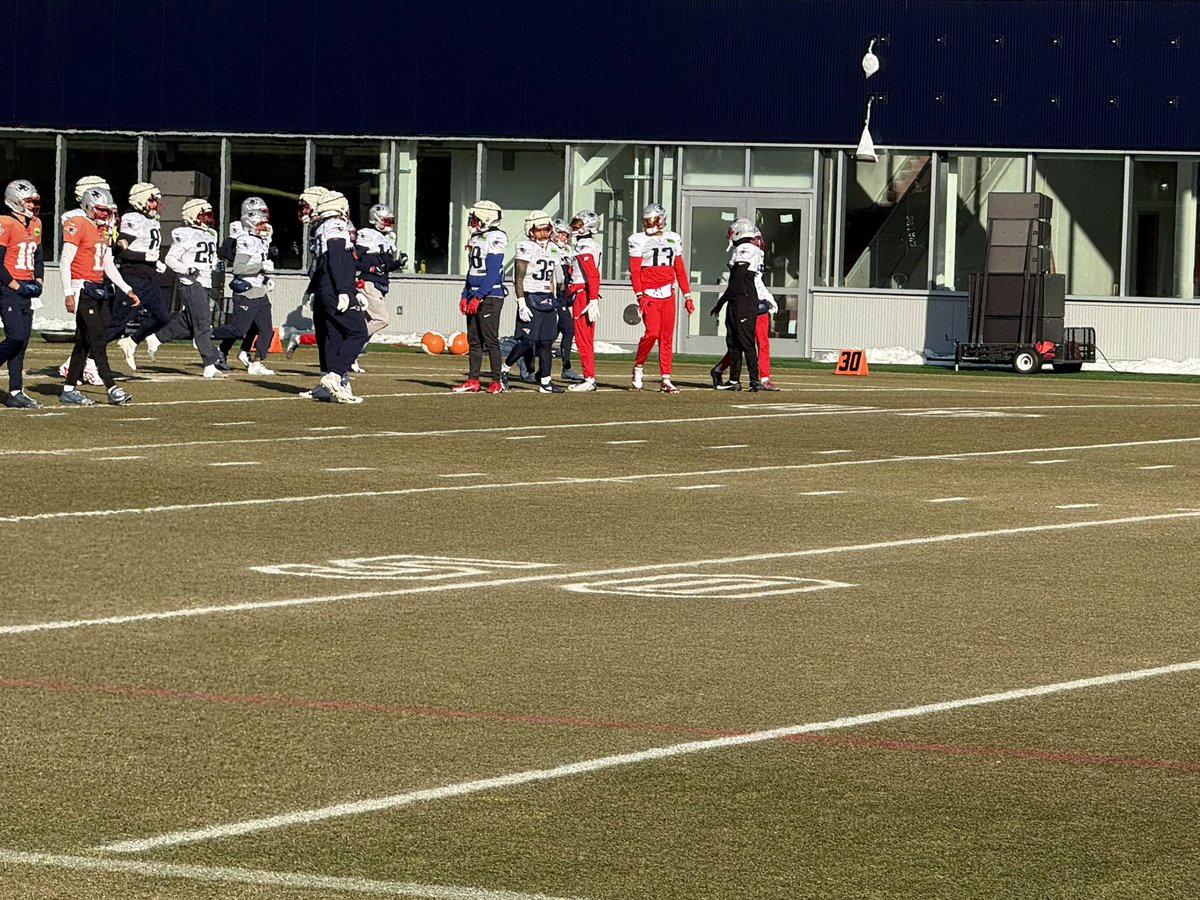 MikeReiss's tweet image. WR Mack Hollins (13) is present at the media-access portion of practice, indicating that his clock has started on his return from IR (abdomen).