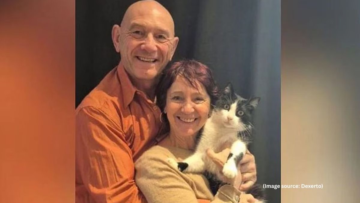 volcaholic1's tweet photo. A French cat named Filou has been reunited with his owners after surviving nearly five months alone and traveling about 250 km (155 miles) from Spain back to France.

He went missing in August 2025 after escaping from his owners’ camper at a rest stop in Catalonia. Despite days of searching, there was no sign of him.

Months later, Filou reappeared near his home in Olónzac, thin and exhausted. A local woman took him to a vet, where his microchip led to an emotional reunion.