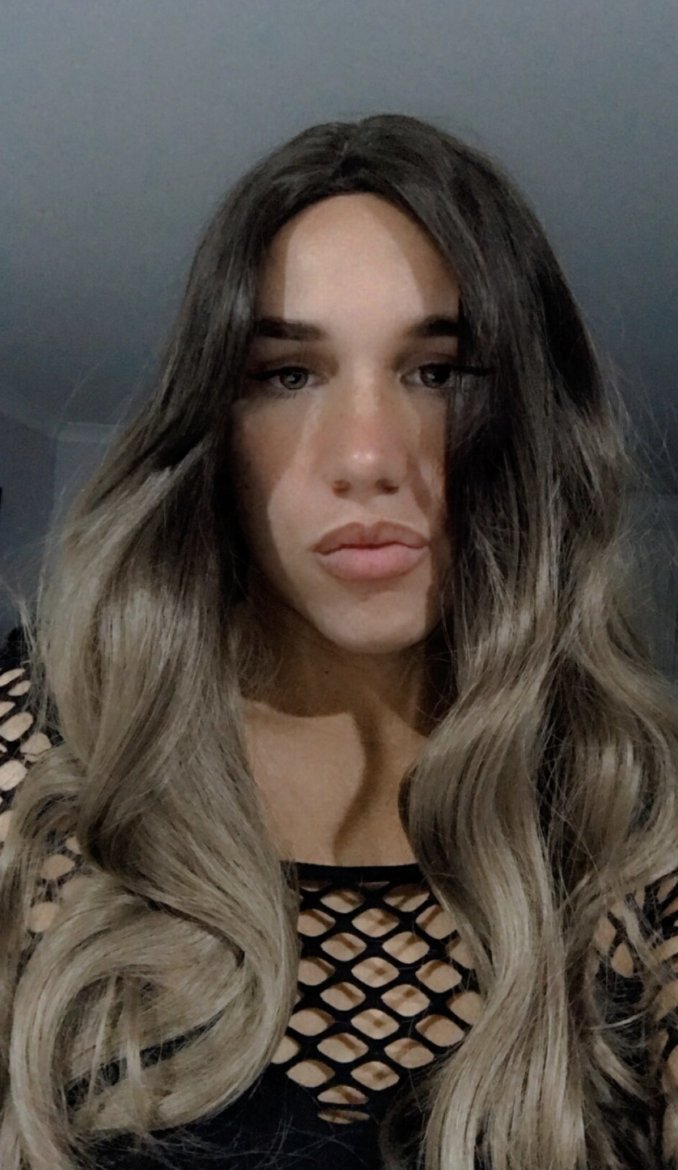 Lexanousa's tweet photo. Do I pass? https://t.co/kW6Zk7oAH2