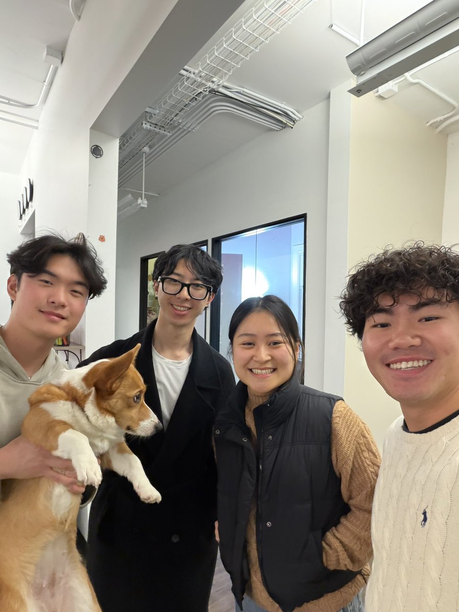 skygodkingdom's tweet photo. How to work with a $108M-raised startup (and meet their corgi):

1Investor @bhbryant gave intro
2Leave Thanksgiving mid-meal
3Follow up relentlessly
4Do business between gym sets
5Finally meet their office corgi

The half-eaten Italian food was worth it.
@emily_yuan_ , @nico_laqua, and @wuseokjung_ built the first full-stack AI-native insurance carrier. 

Now we work together on their content.
Congrats on the $108M, @TheCorgiCompany. If you're a founder, check them out.