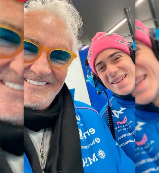 La presentación del ALPINE 2026. ¿Invitaron al carnicero de giles? La nota de <a href="/carlosdsaavedra/">Carlos Saavedra</a>. visionauto.com.ar/la-presentacio…