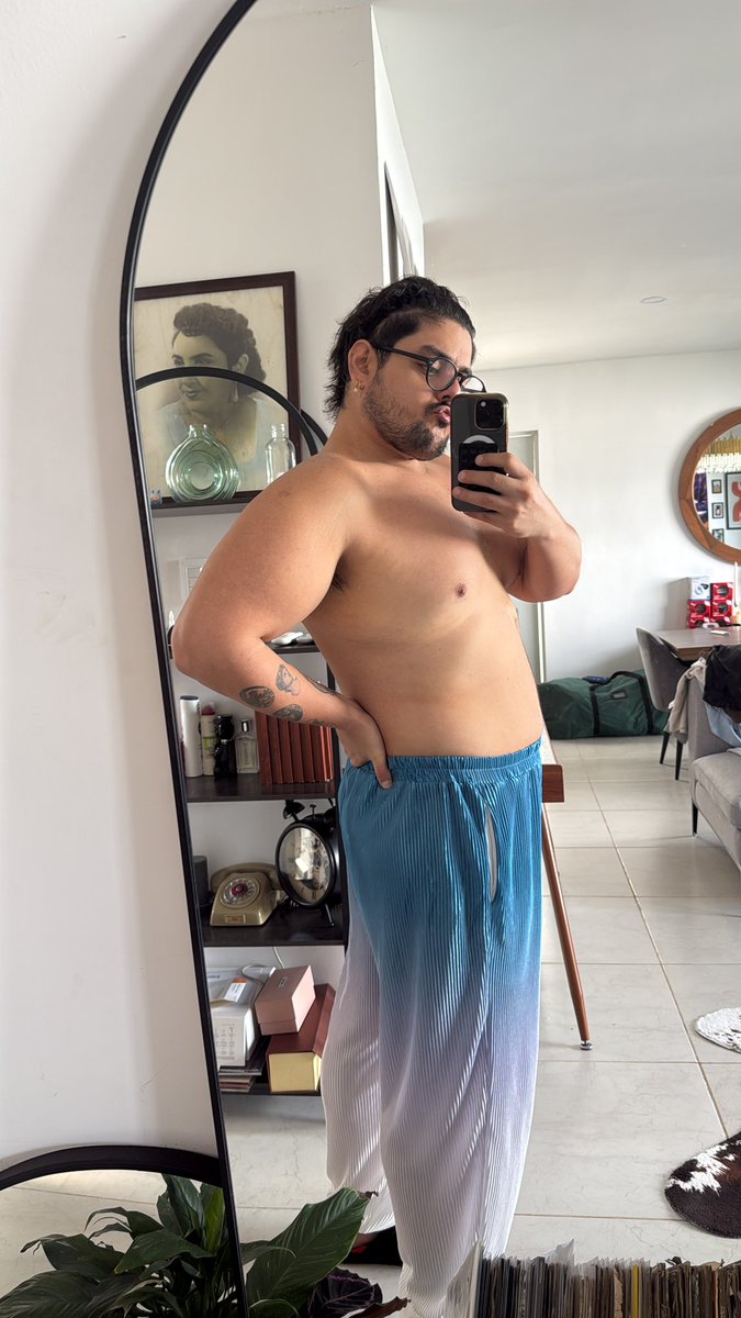 roelstone's tweet photo. Nunca pensé que diría esto pero extraño hacer ejercicio, hace 2 semanas que no hago por la cirugía y demás 🥹 https://t.co/GINUymZLlL