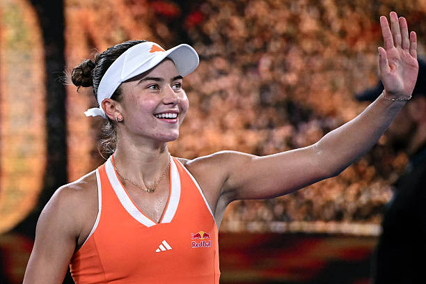 AllAboutNextGen's tweet image. 🚨 𝐍𝐞𝐱𝐭 𝐆𝐞𝐧!

🇺🇸 𝗜𝘃𝗮 𝗝𝗼𝘃𝗶𝗰 vs Jasmine Paolini 🇮🇹 pela terceira rodada do Australian Open 🇦🇺

3h da manhã no horário de Brasília
📺 ESPN 2/Disney+
𝘑𝘰𝘩𝘯 𝘊𝘢𝘪𝘯 𝘈𝘳𝘦𝘯𝘢
#AO26 #AustralianOpenNaESPN 

📸 William West / AFP via Getty Images