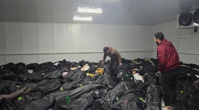 isaacrrr7's tweet image. No te atrevas a llamarte "defensor de los derechos humanos" si no condenas las masacres en Irán.