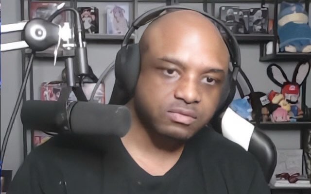 Awk20000's tweet image. Lacari banned on Twitch