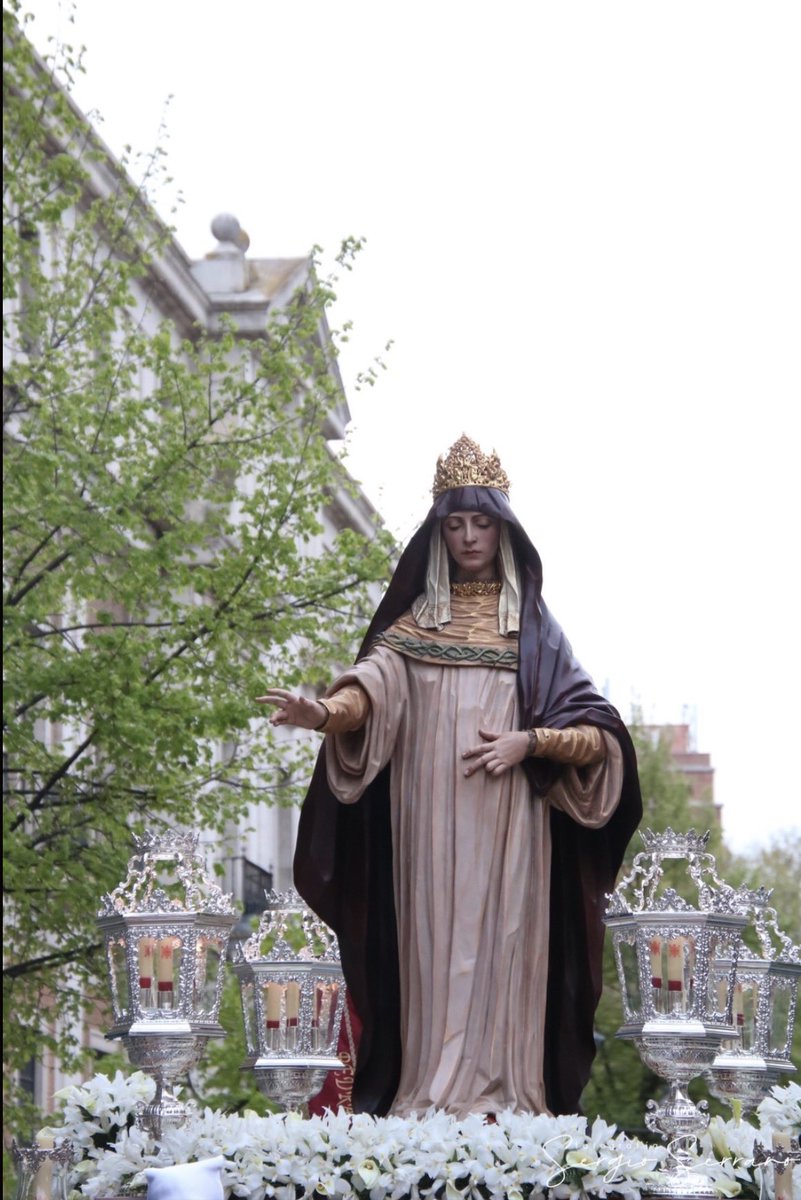 CSagradaCena's tweet image. En esta próxima Semana Santa, viviremos una novedad de especial significado: Nuestra Señora del Sagrario procesionará en andas, acercándose aún más a sus hermanos y devotos en su caminar por las calles.