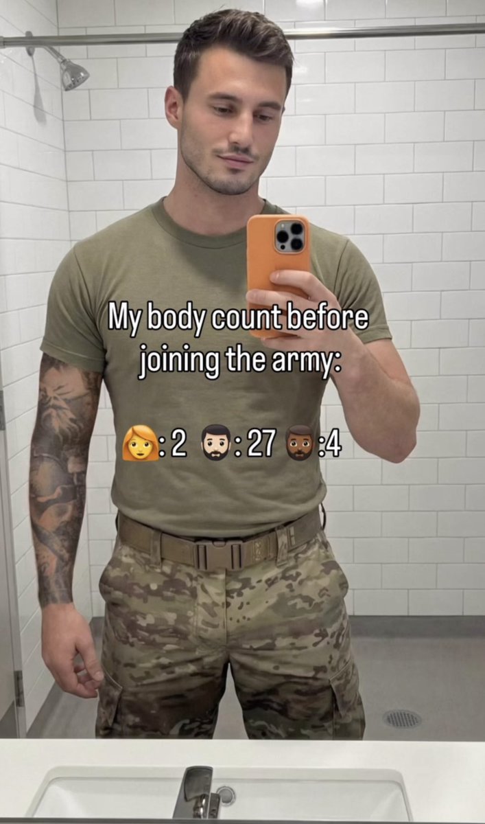 TwinkTheory's tweet image. I should’ve gone to military school when my parents threatened me with it if I didn’t get my act together