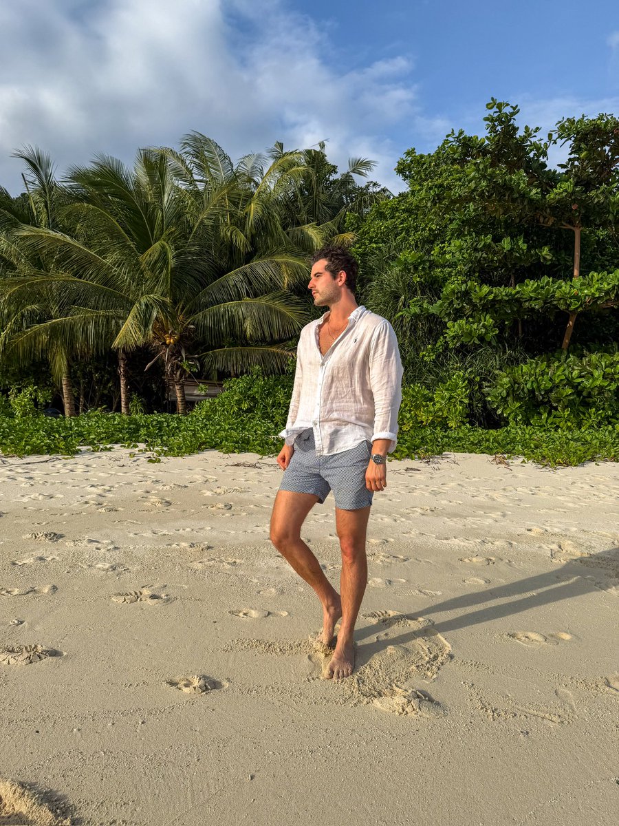 DIMENSION tweet media