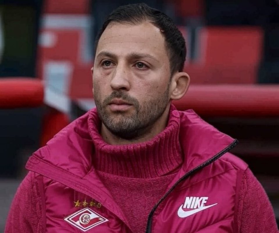 As Marca tweet media