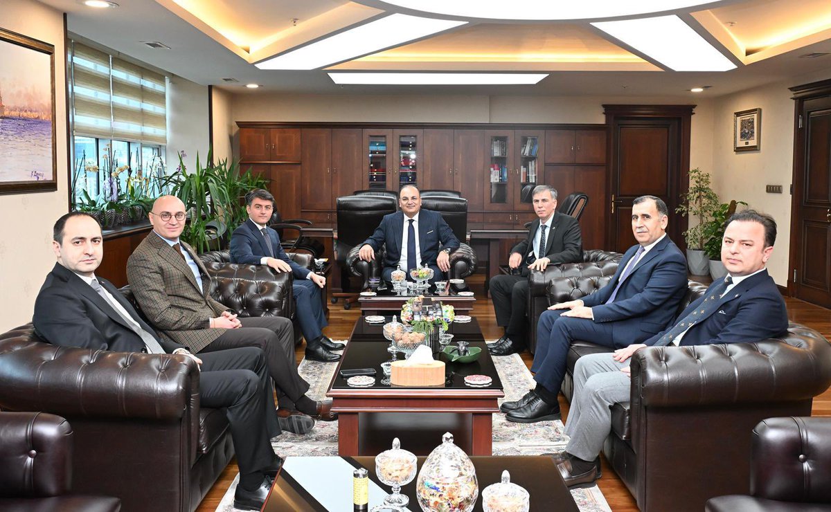 HSK 1.Daire Üyesi sn. Hakan Yüksel’in adliyemizi ziyareti bizleri onurlandırdı. İlgisi ve nezaketi için sn. <a href="/hyksel19/">hakan yüksel</a> ‘e teşekkür ederiz.