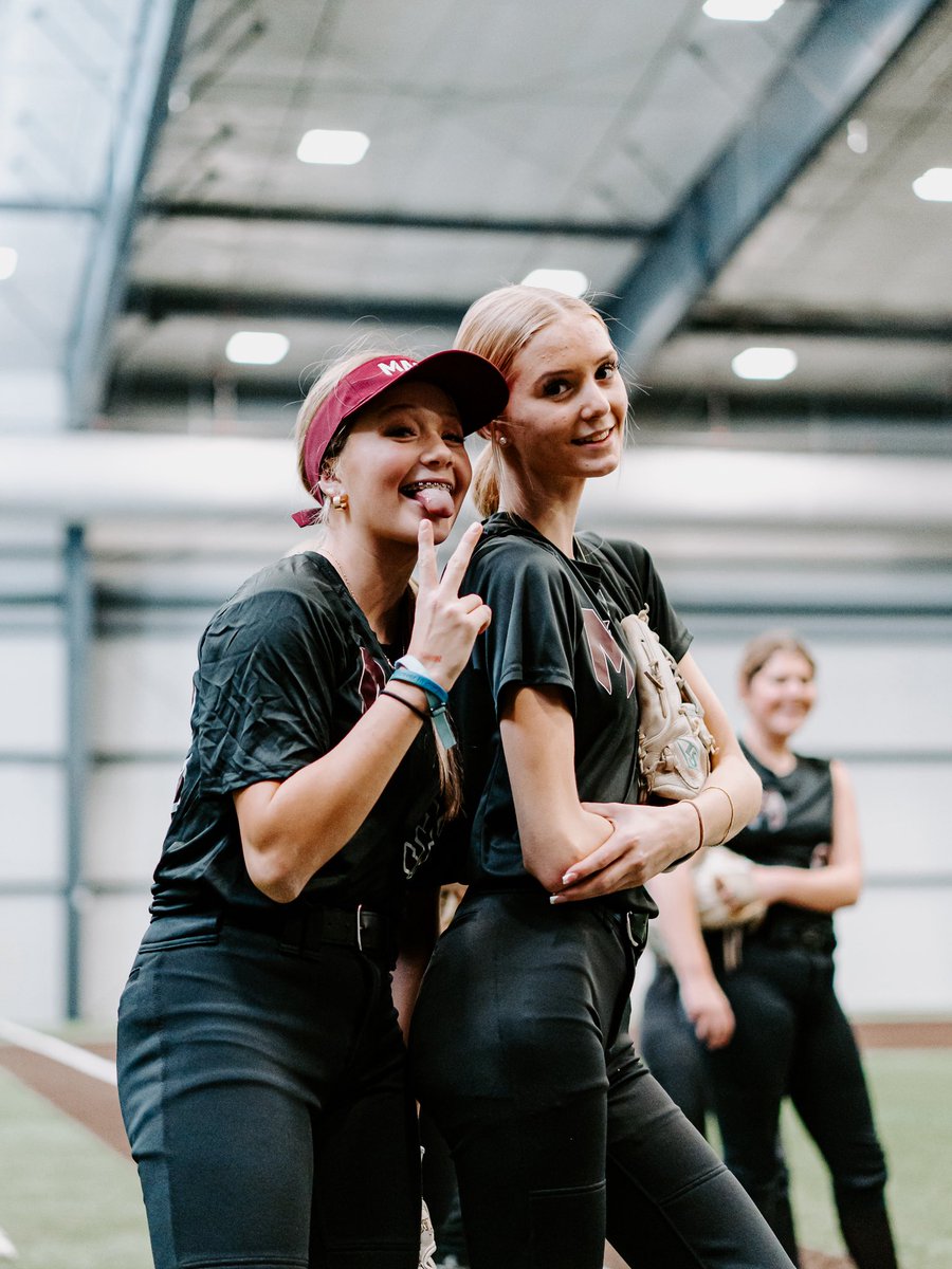 MASH Softball tweet media