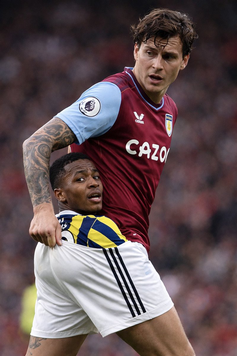 What a result, could have been much more comfortable - but Bizot superb… again. 

Massive game next week to try and secure top 2.

#AVFC