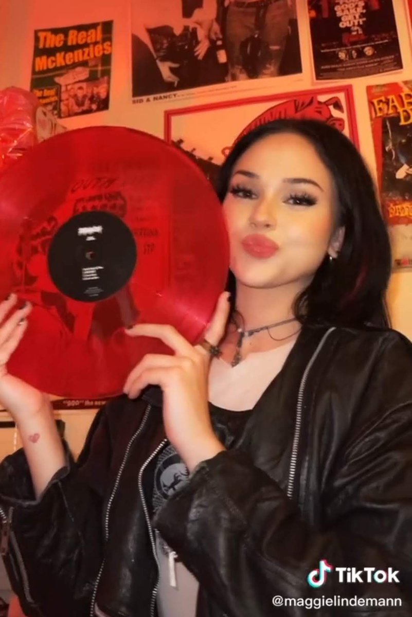 5 years of paranoia <3