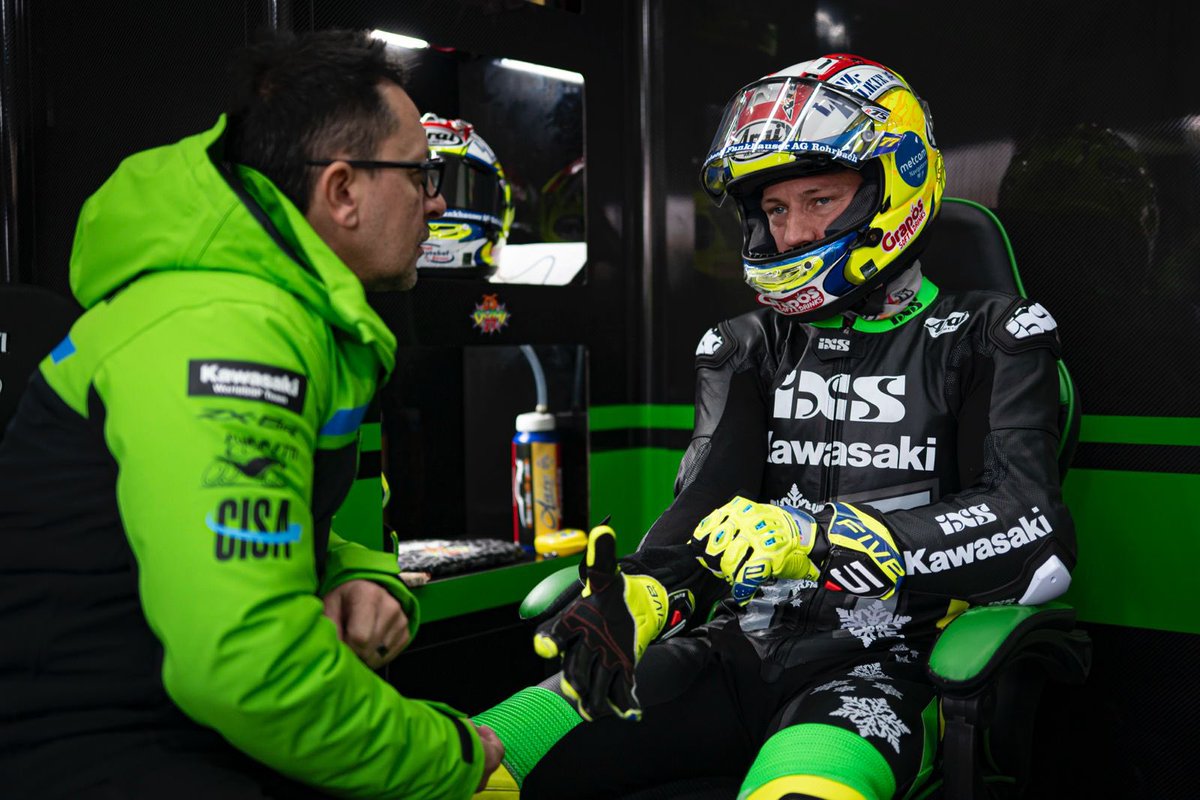 DomiAegerter77's tweet image. Just few laps in the dry today 💨 already looking forward to test @autodromodoalgarve 🇵🇹 🙏🌞
Thanks @kawasaki_worldsbk_team for the hard work! 

#kawasaki #636 #jerez #test #77 

📸 @gpagency_motorsports &amp;amp; @geebeeimages 

domi77.com