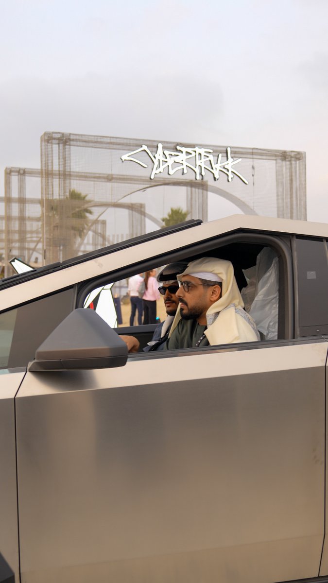 teslaeurope's tweet image. First @cybertruck deliveries in the UAE 🇦🇪