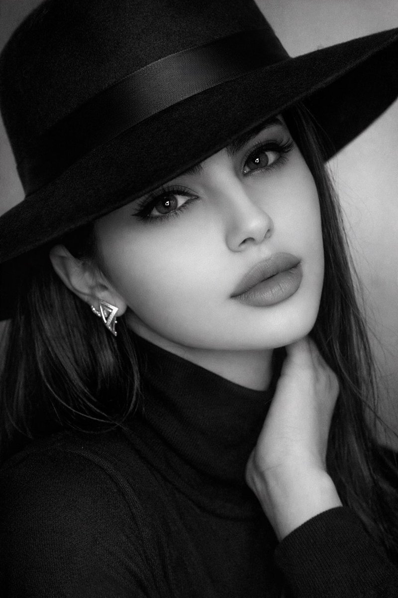 نيرمين محسن tweet media