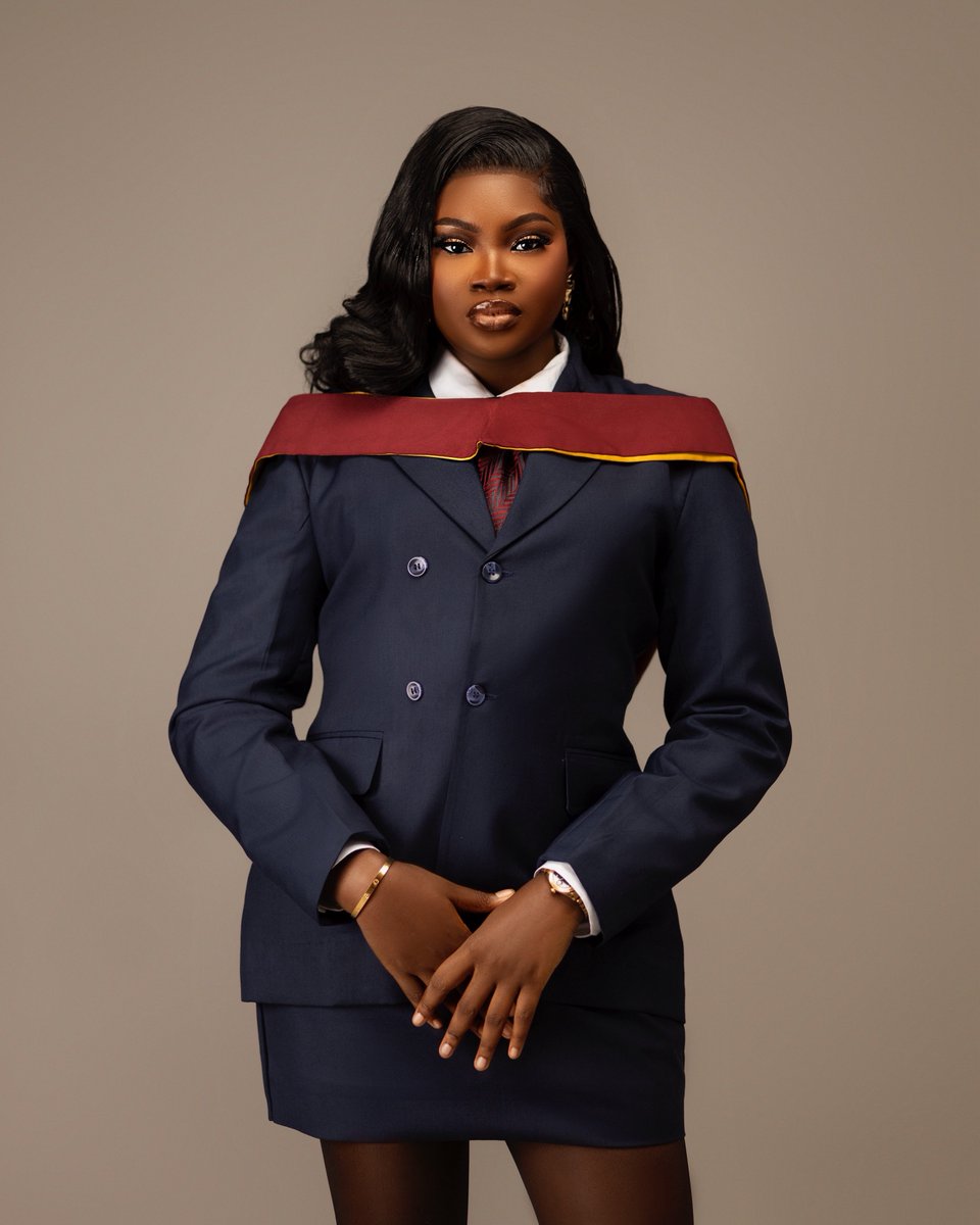 lolade_ee's tweet photo. Seven years later β€οΈ
BSc (Hons) Petroleum & Gas Engineering, University of Lagos
#unilag #unilagconvocation https://t.co/rPZVIdBg2F