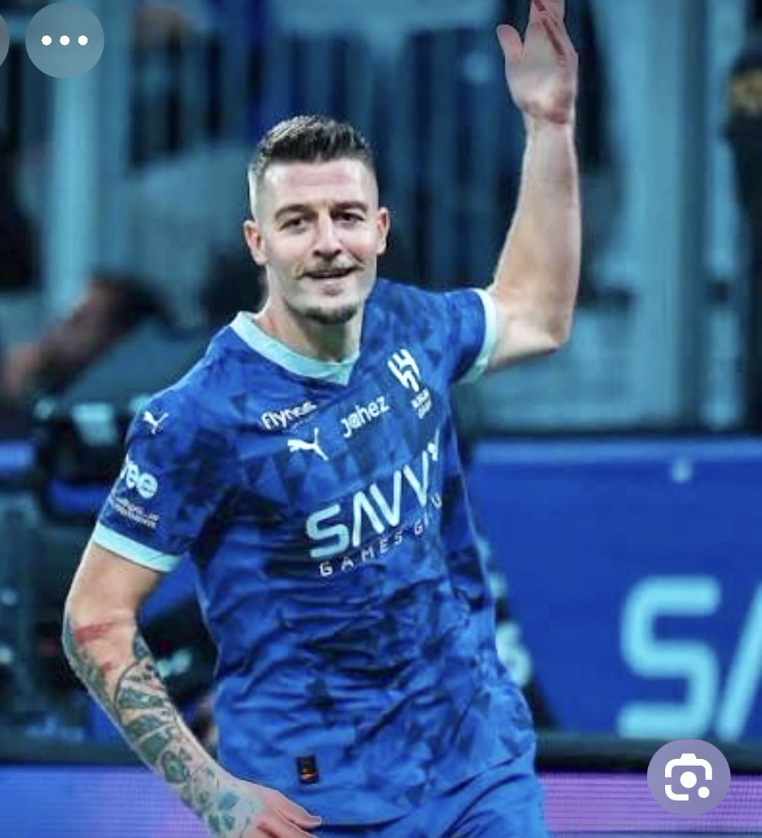 a_foudah's tweet image. سفتش يتحصل على رجل المباراة 
يستاهل 
لاعب ممتع 👍👏💙🤍💙