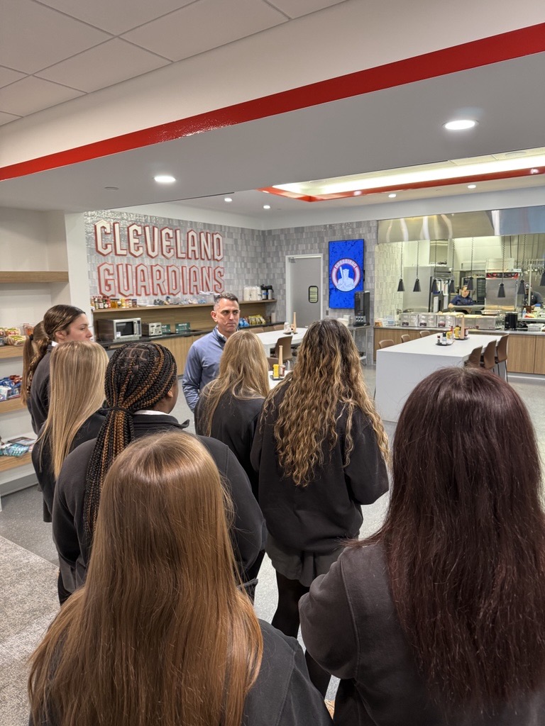 CPRamblers's tweet image. To top it all off, Guardians star José Ramírez made a surprise guest appearance!

Yesterday was an incredible behind-the-scenes experience filled with learning, inspiration, and unforgettable moments! #Prep #MedPath ⚕️⚾