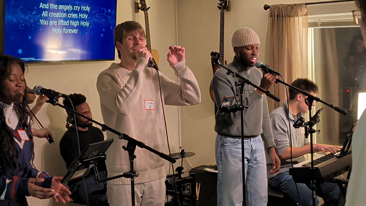 Christian Union tweet media