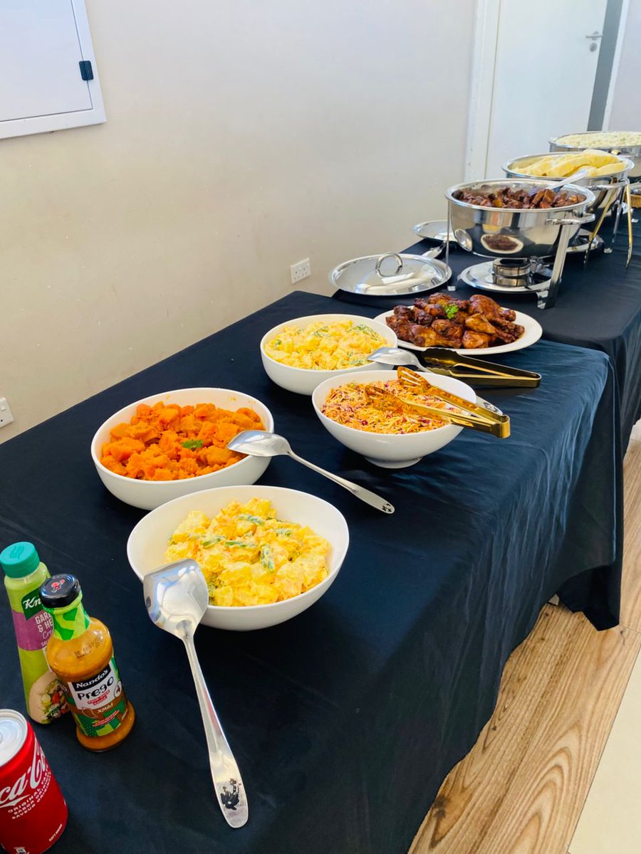 Bah_meh_'s tweet image. Dumelang, Ga kena sad story
I've recently started doing catering . Please book me, ke a le kopa hle. Ke apaa dijo tse di monate🙏  le lona ba coporate

For a qoute please 
Call/WhatsApp: +26776686830
Email: radithupabame@gmail.com