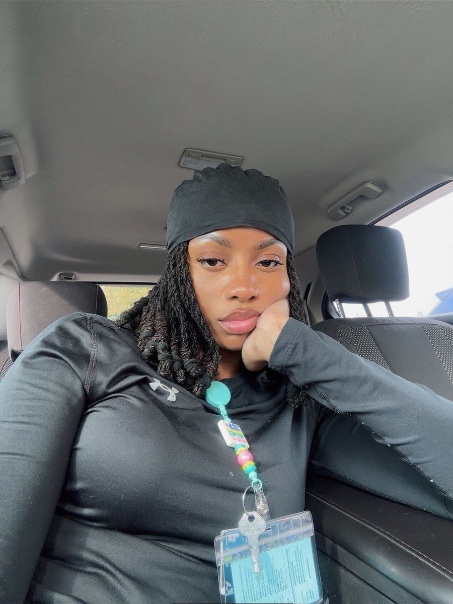 ⧉ PNG vibes tweet media