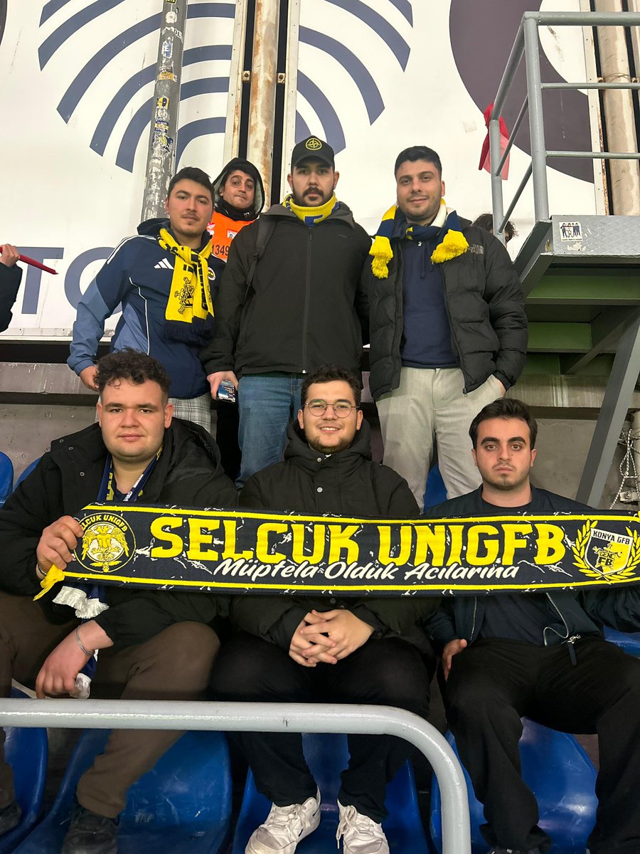 YENSEN YENİLSEN KALBİM HEP SENLE !!!

Fenerbahçemiz’i aston villa karşısında yalnız bırakmadık.

#GucluSelcukGucluUni

#BarişAyasinKardeşleri

#UNİGFB