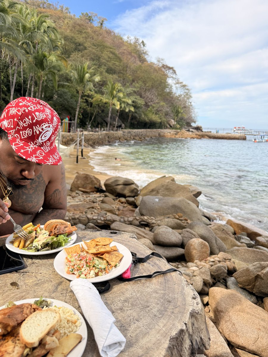 WESTSIDEJC_'s tweet image. Thursdays in Puerto Vallarta