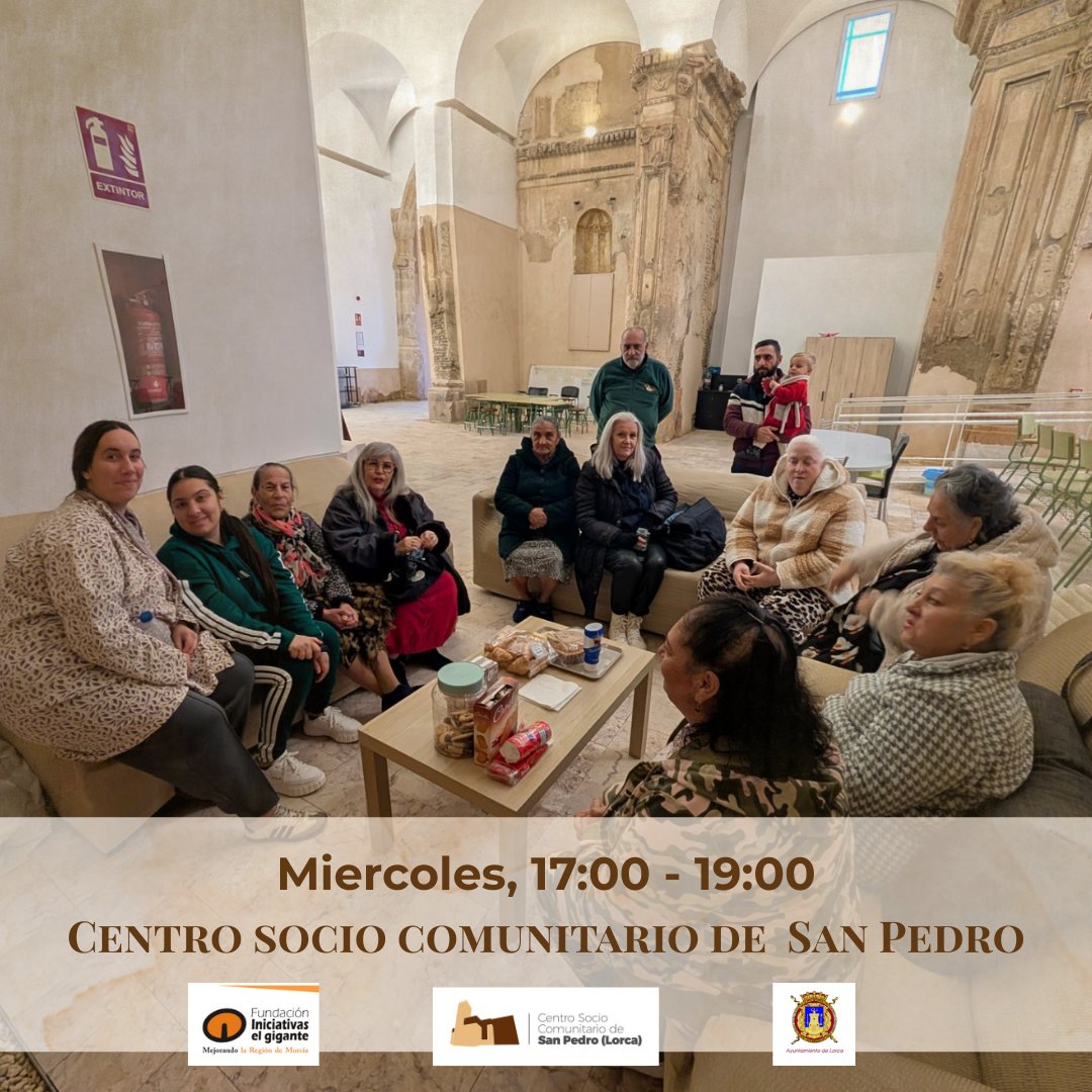 Volvemos a encontrarnos.
Esta semana hemos retomado las Tardes de charla y café
en el Centro Sociocomunitario de San Pedro.
Un espacio para compartir tiempo, escuchar y construir comunidad,
con vecinas y voluntarias que creen en el barrio.
San Pedro sigue creciendo desde dentro