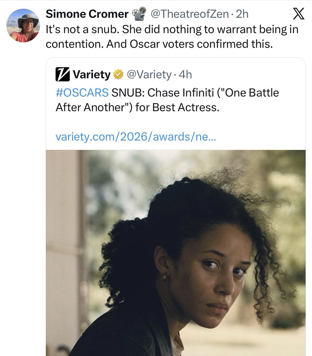 smhrbst's tweet image. I’m sorry but I hate this weird woman