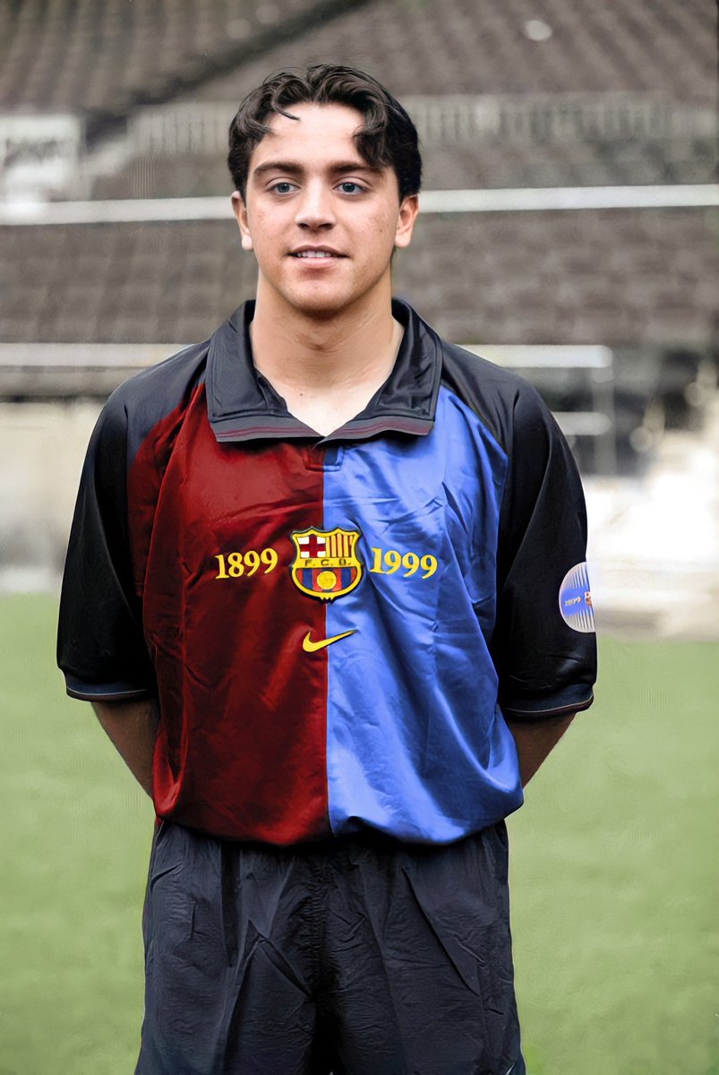 Xavi Hernández. FC Barcelona.  1999 /2000.