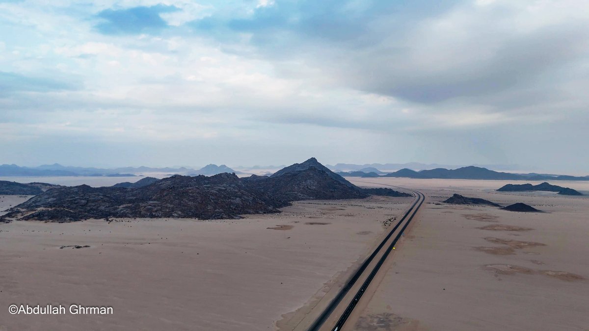 صحراء الهضب #طريق_الرين #بيشة.
