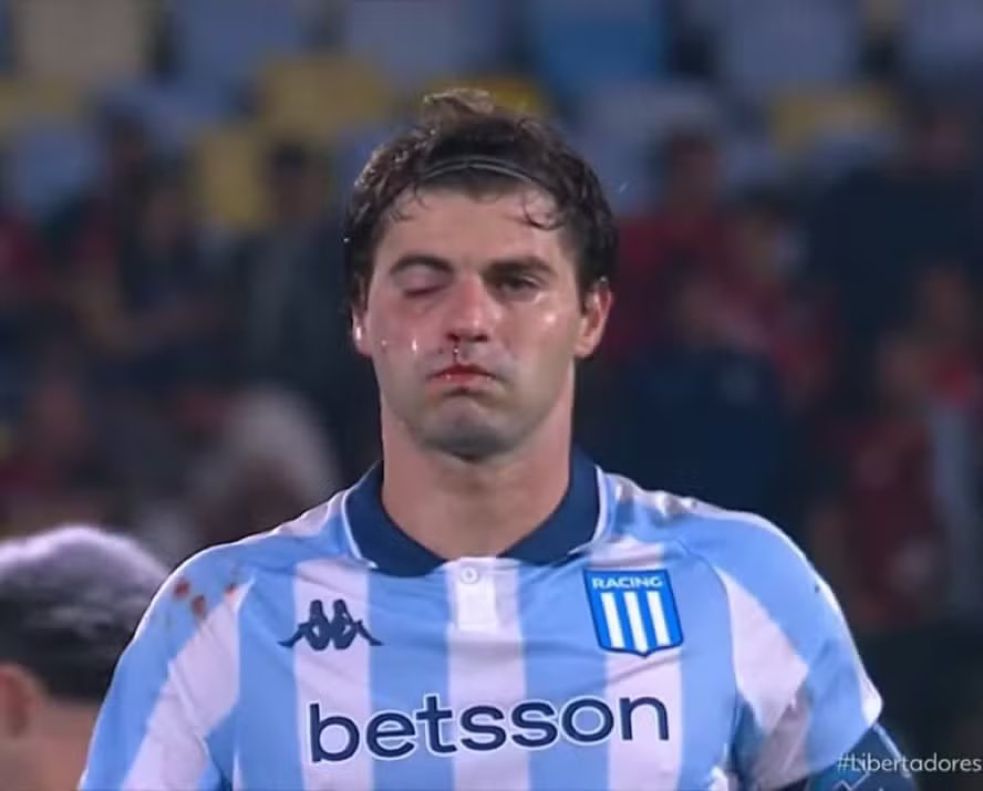 VitorJardimm's tweet image. Deixem seu palpites pra quem será o volante do Galo nos comentários 👇🏻👇🏻

Meu palpite: Sosa