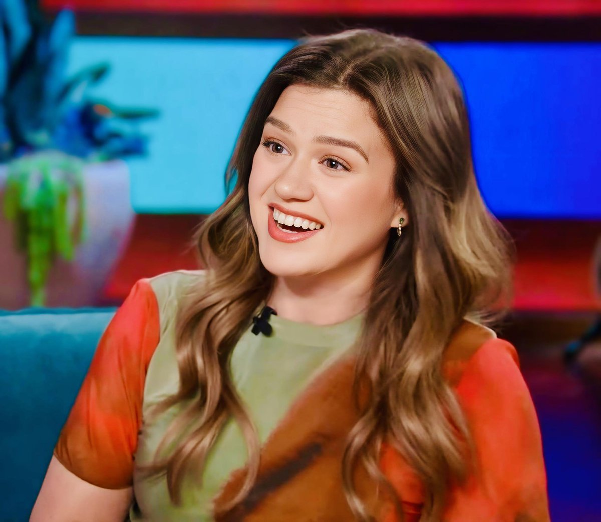 Whoever enhanced the quality of this picture made my day...